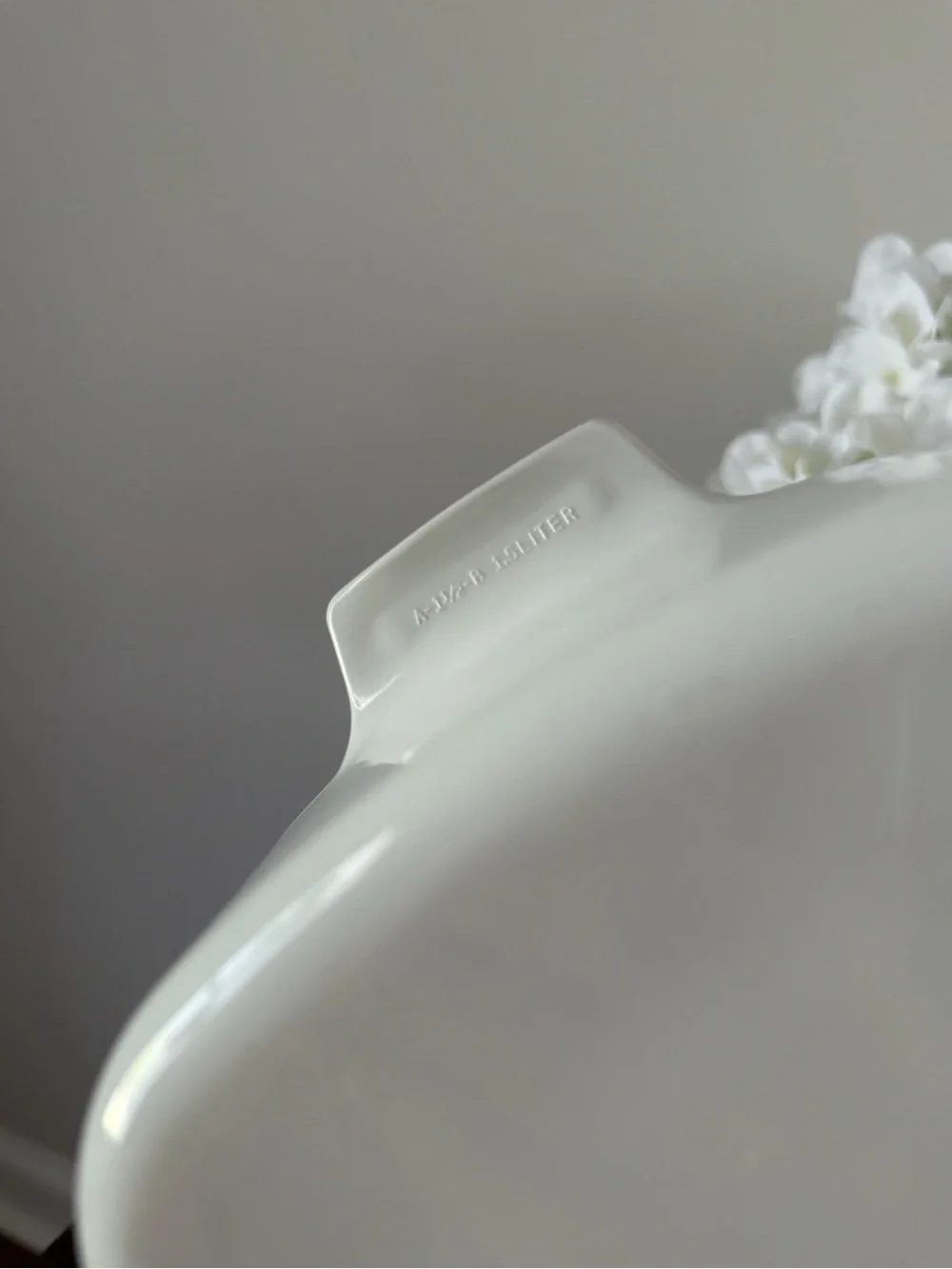 Corningware White Casserole Dish with Floral Basket Motif and Clear Glass Lid